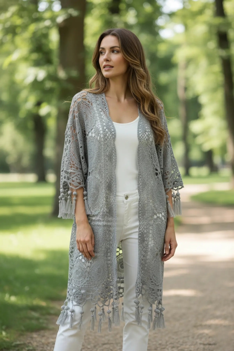 Miss June Paris — Kimono Tóquio