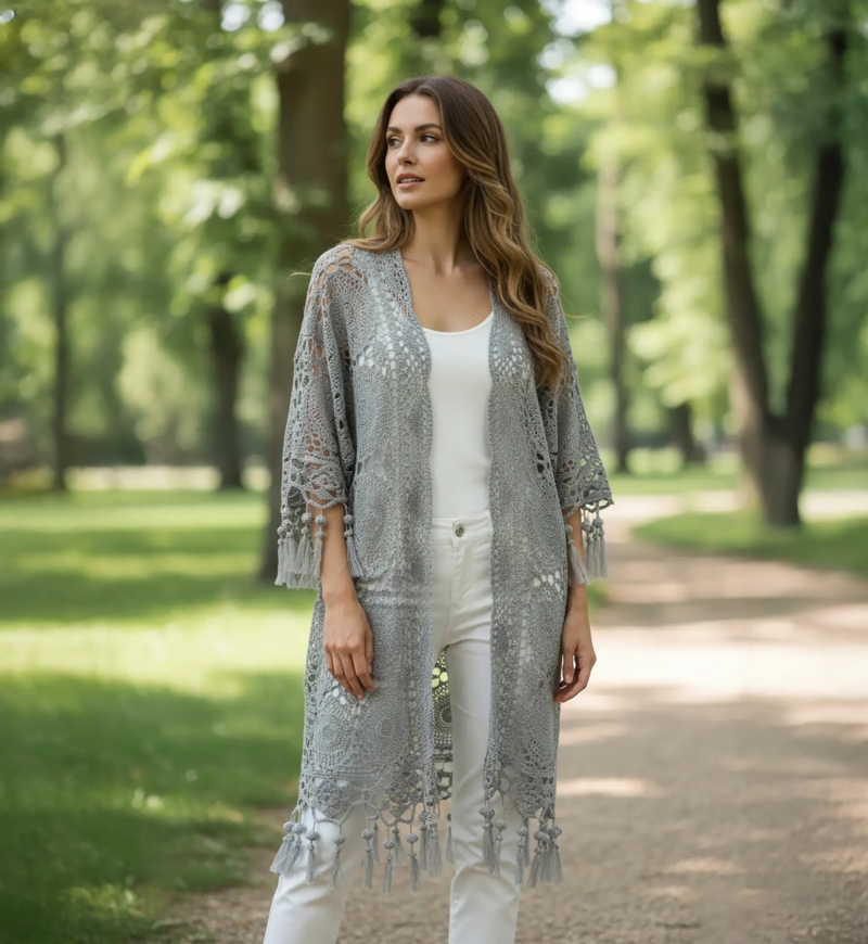 Miss June Paris — Kimono Tóquio