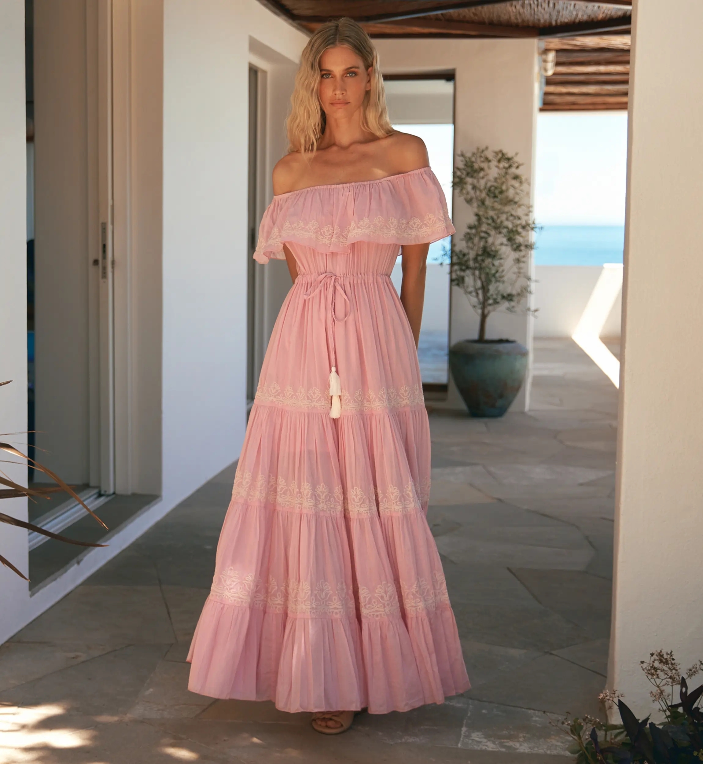 Miss June Paris — Vestido Longo Malone