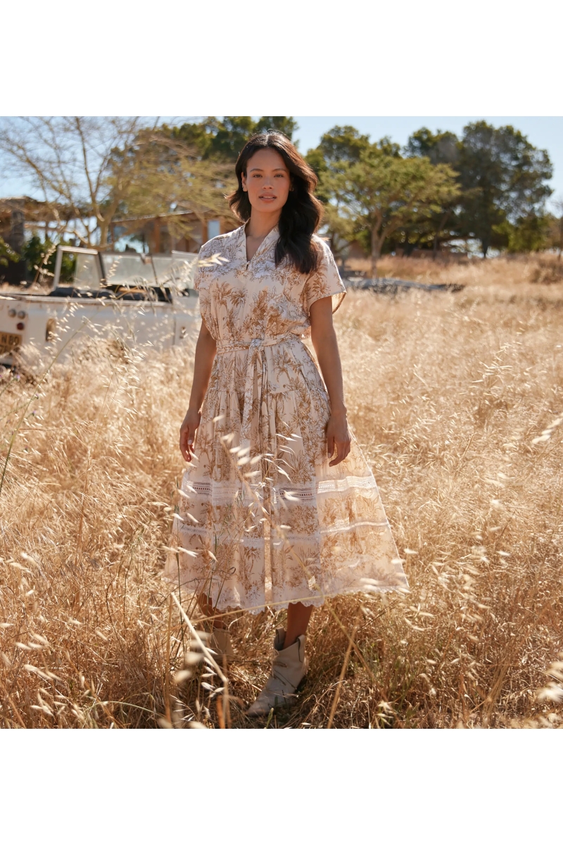 Miss June Paris — Vestido Midi Brita Bege