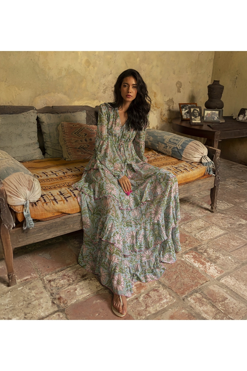 Rosa Long Dress – Flowy Fabric – Floral Print – Long Sleeves – Miss June Paris – 4