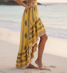 Miss June Paris — Saia Longa Yucatan