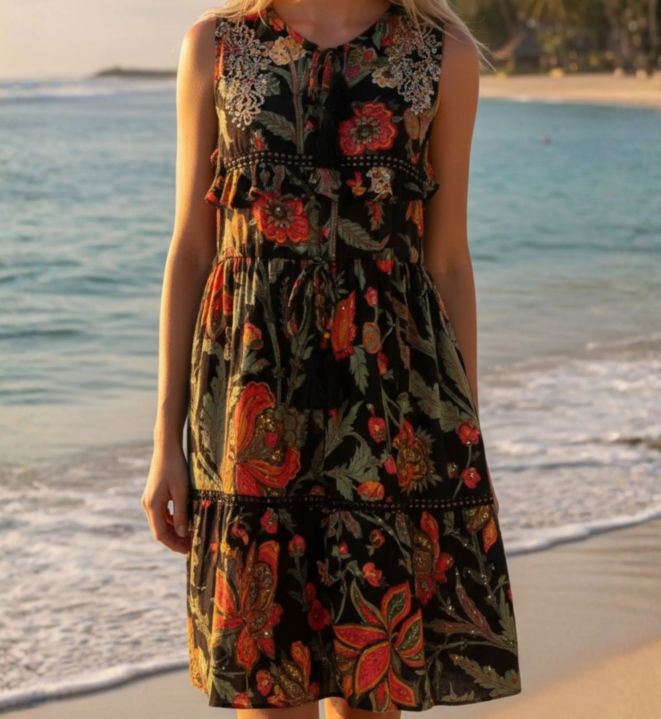 Miss June Paris — Short Dress Pacific