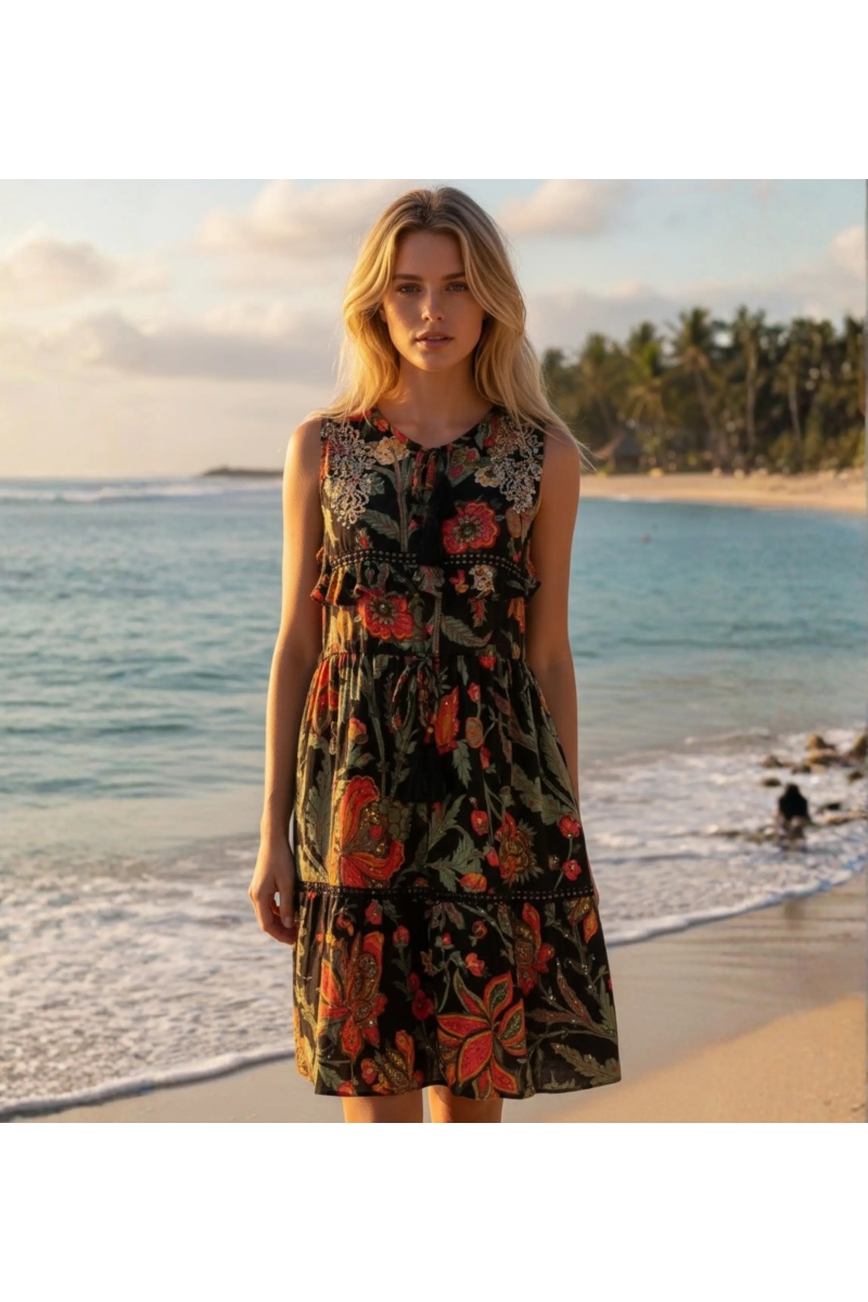 Miss June Paris — Vestido Curto Pacífico