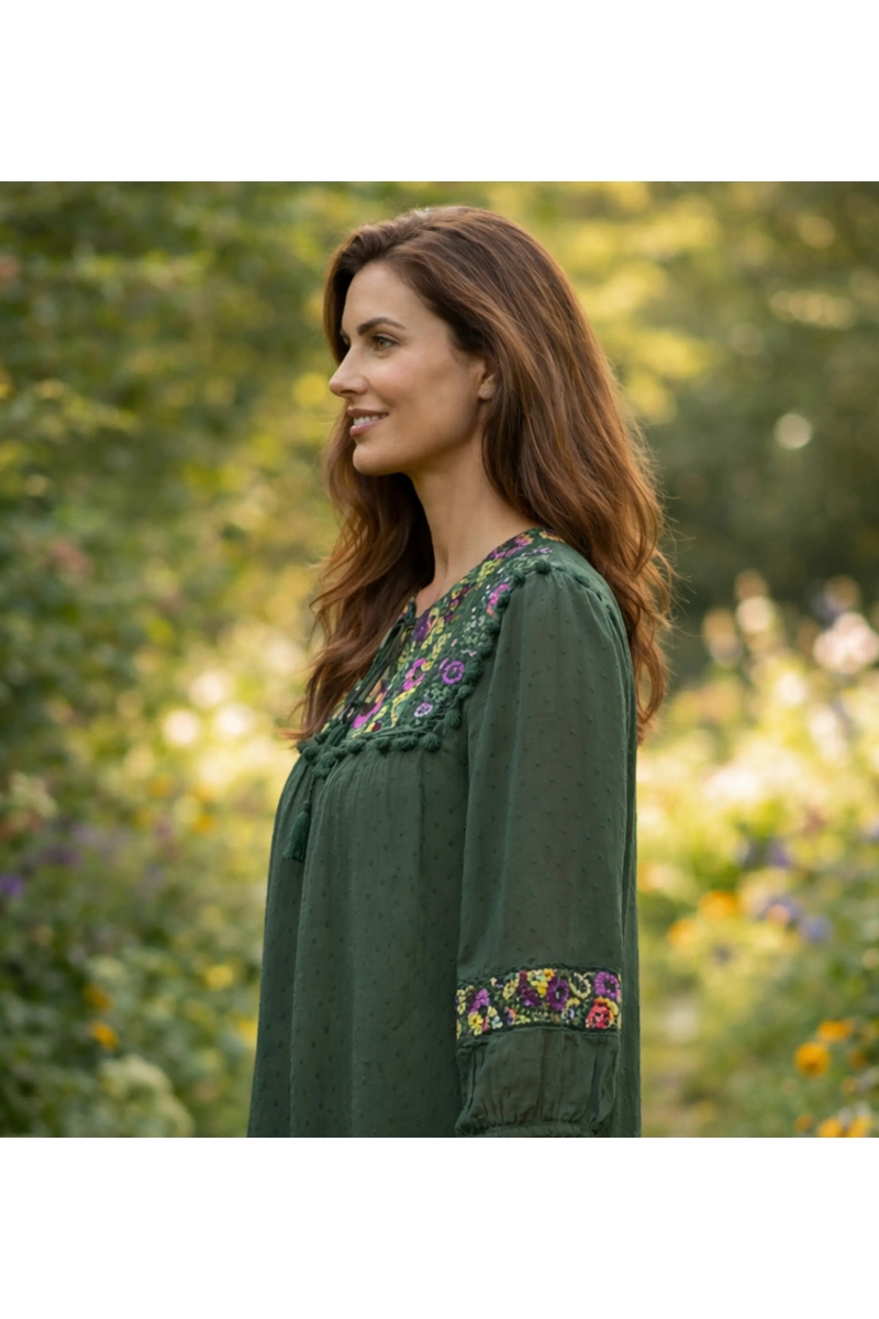 Miss June Paris — Blusa Boêmia Fluida Plumetis