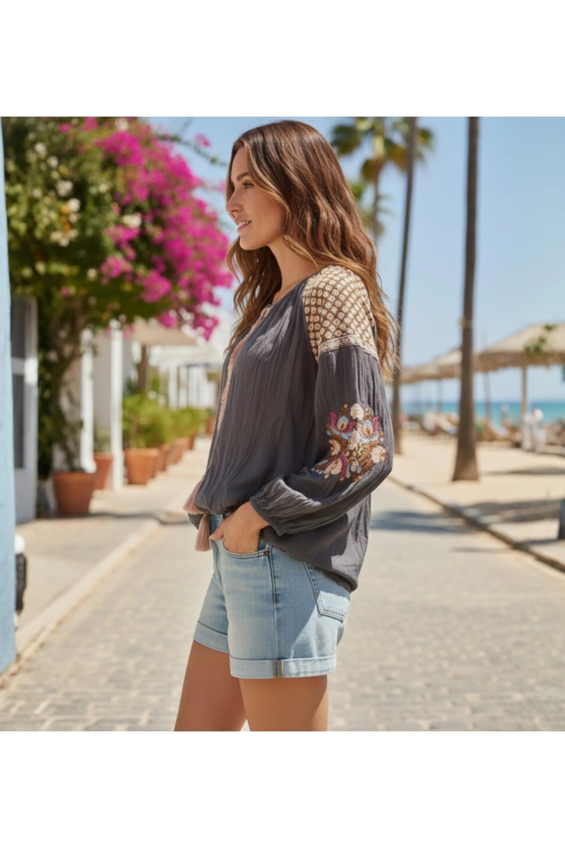 Miss June Paris — Blusa Russla