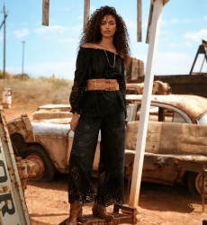 Calça Rina Bordado Inglês - Rayon Lurex | Miss June Paris