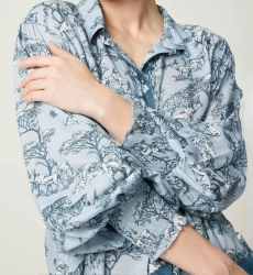 Miss June Paris, Shirt Mae
