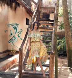 HOLLA Top – Floral Print – Short Sleeve – Bohemian – Miss June Paris – 4