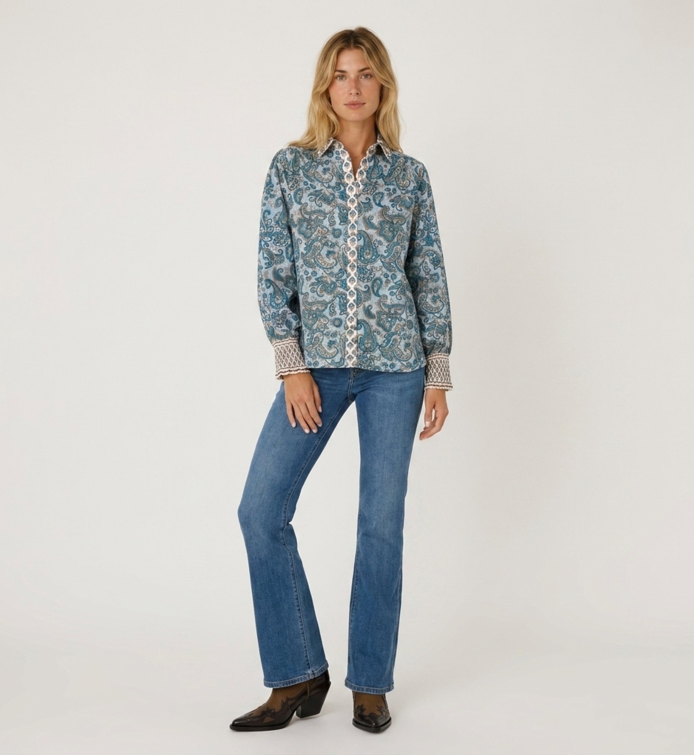 Front view of a women's stylish blouse, lightweight, classic yet modern cut, perfect for elegant casual outfits.