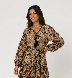 Minivestido negro de manga larga con estampado cachemir colorido, cuello anudado con borlas, cintura fruncida y bajo con volante