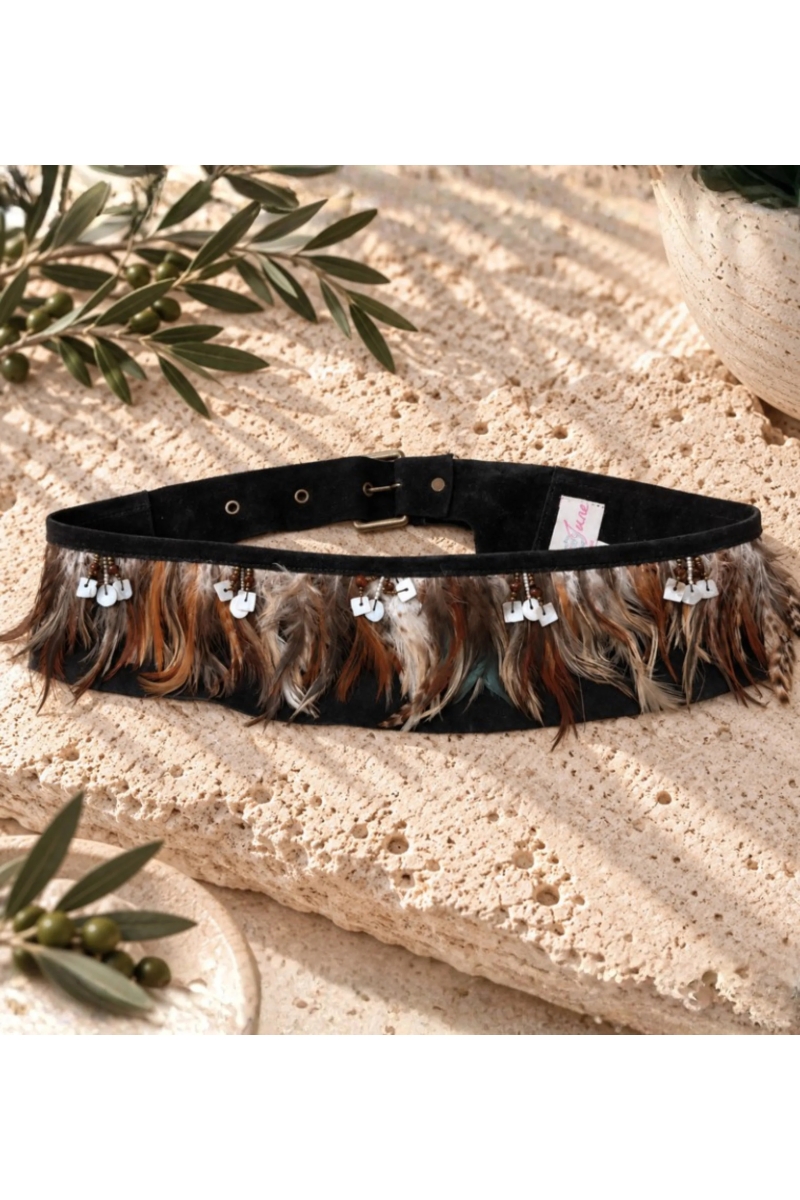 Jaxon Feather Belt in Black Leather | Miss June Paris