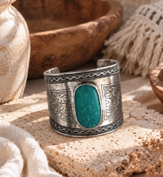 Brazalete Cleops con cabujón ovalado | Miss June Paris