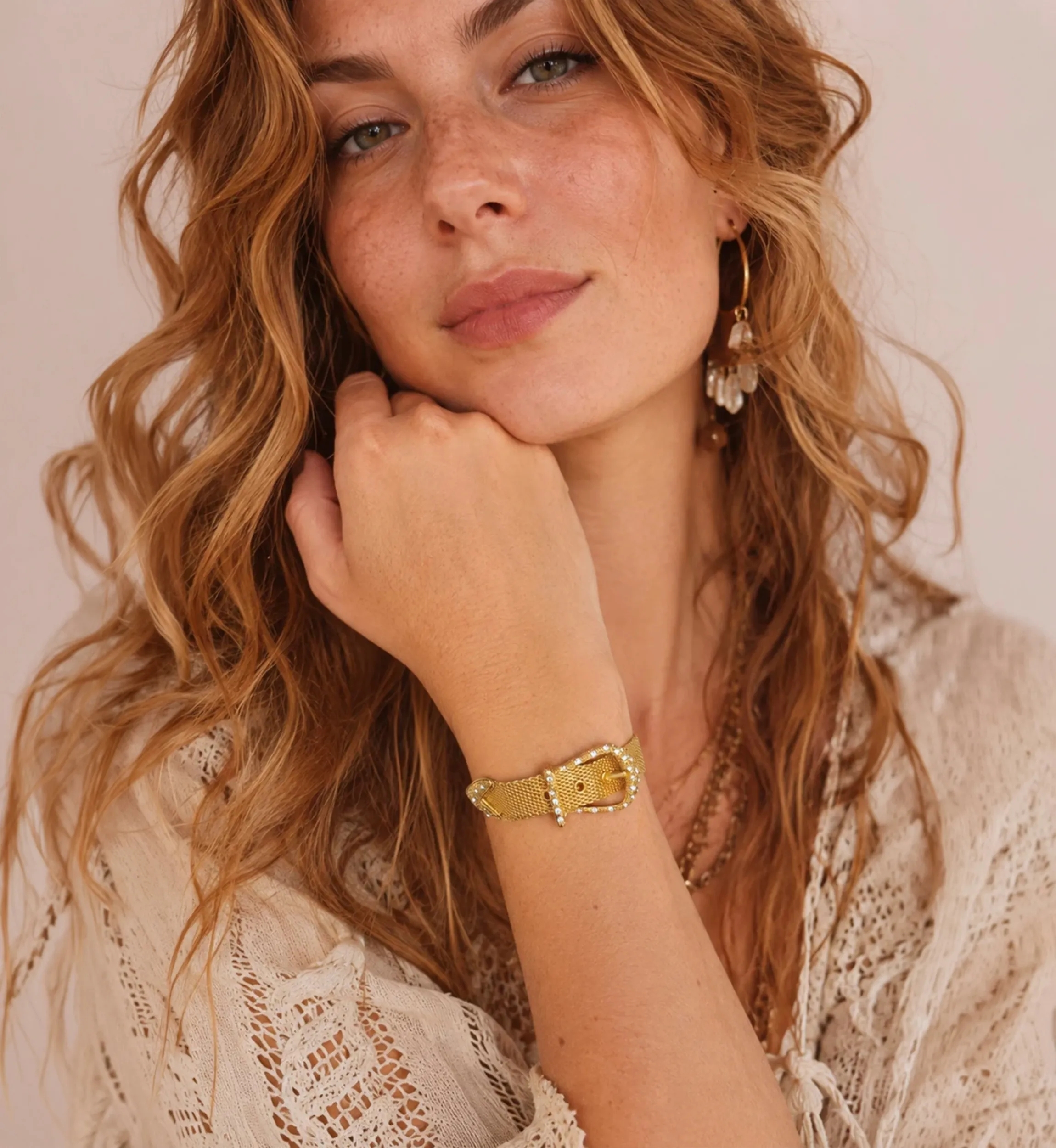 Boucle Gold Mesh Bracelet with Buckle | Miss June Paris