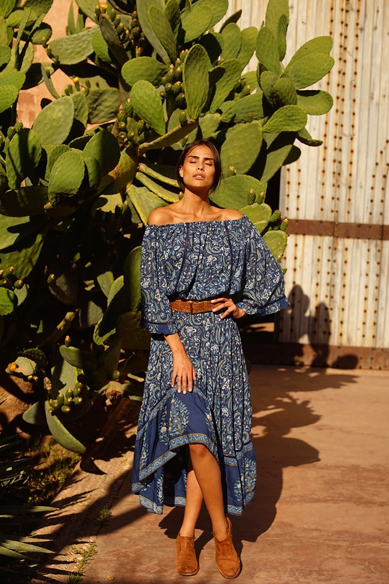 Saia longa Sky – Azul-marinho – Estampa floral – Assimétrica – Estilo boho – Miss June Paris – 3