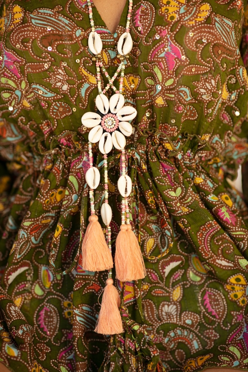 Colar longo boêmio fantasia LENA - Miss June