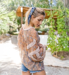 Tatum Blouse – Green or Beige – Lurex – Long Sleeve – Bohemian – Miss June Paris – 3