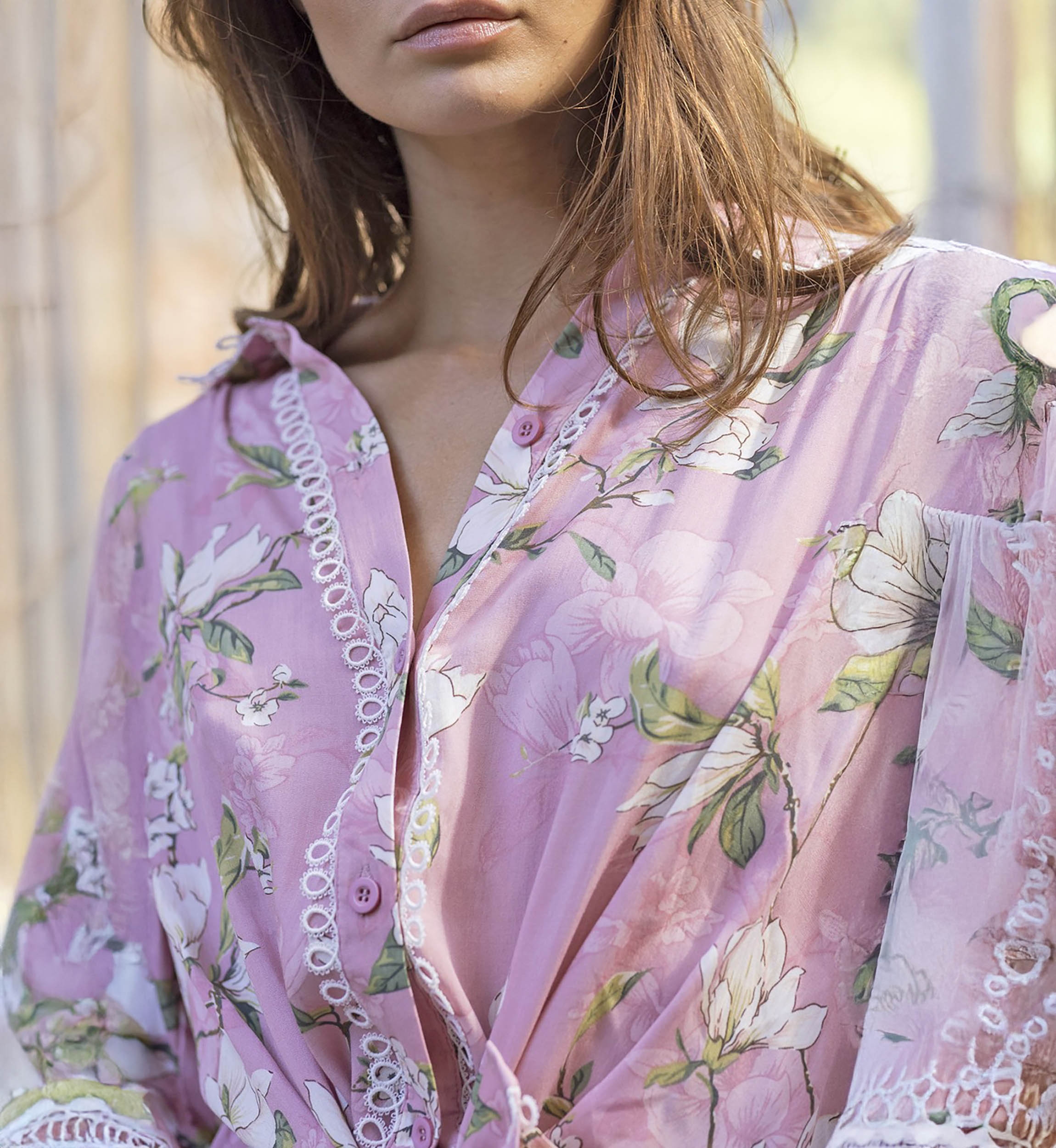 Camisa Tulla - Rosa - Bordado Branco - Estampa Floral - Estilo Boho - Mangas Longas - Miss June Paris - 3