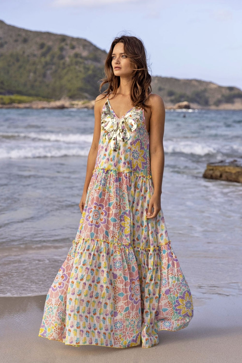 Vestido largo INNIKA: color pastel - pechera decorada - detalles florales - tirantes finos - Miss June Paris - 1