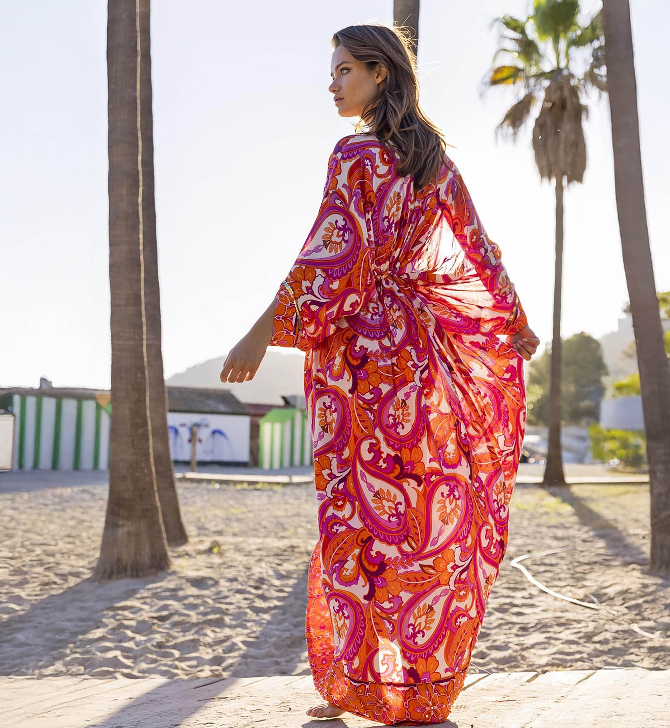 Vestido Longo Emmy - Rosa/Laranja - Estampa Paisley - Mangas Longas - Com Lantejoulas - Miss June Paris - 5