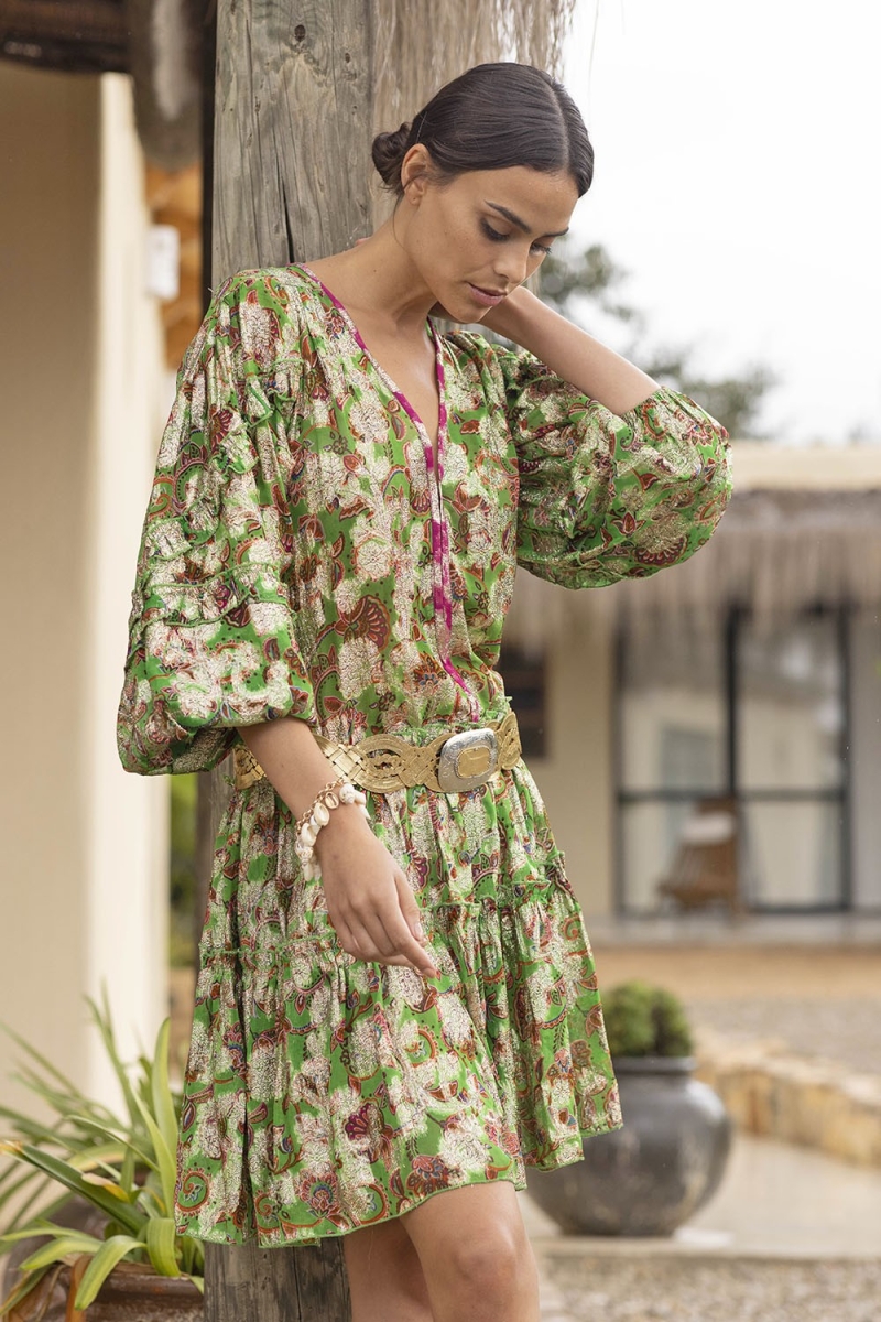 Vestido corto YUMI - floral verde - estampado brillante lurex - manga larga - Miss June Paris - 2