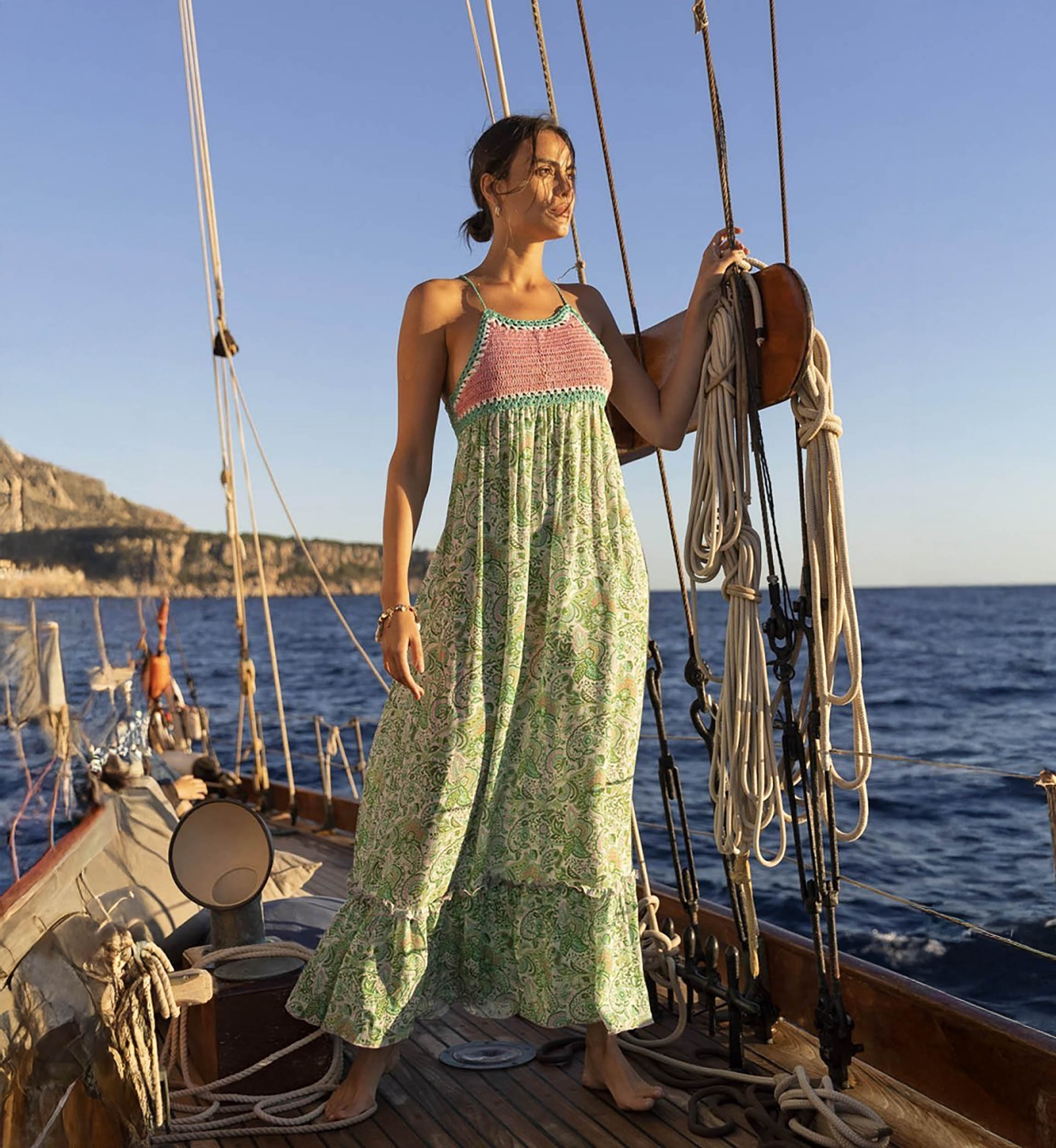 Vestido Longo Sorbet - Verde - Top de Crochê Rosa - Alças Finas - Estampa Floral - Boho - Miss June Paris - 2