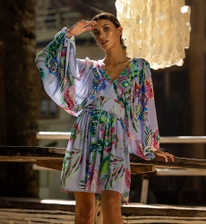 Short Dress Falone – pastel purple – floral print – long sleeves – V-neck – Miss June Paris – 2