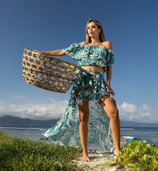 Saia Assimétrica Izzy – verde – estampa floral branca – estilo boêmio – Miss June Paris – 3