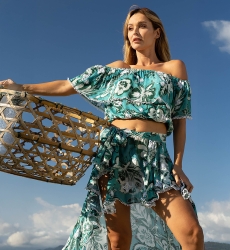 Top de Ombros Descobertos Thea – verde – estampa floral branca – estilo boêmio – Miss June Paris – 1