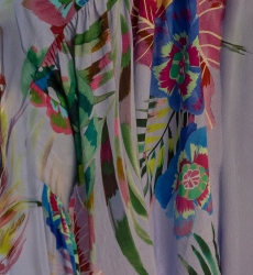 Vestido Curto Falone – lilás pastel – estampa floral – mangas compridas – decote em V – Miss June Paris – 6