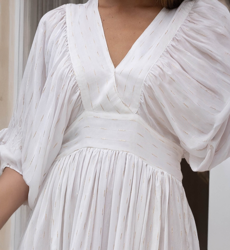 Long Dress Angie – white – long sleeves – V-neck – bohemian – adjustable belt – Miss June Paris – 7