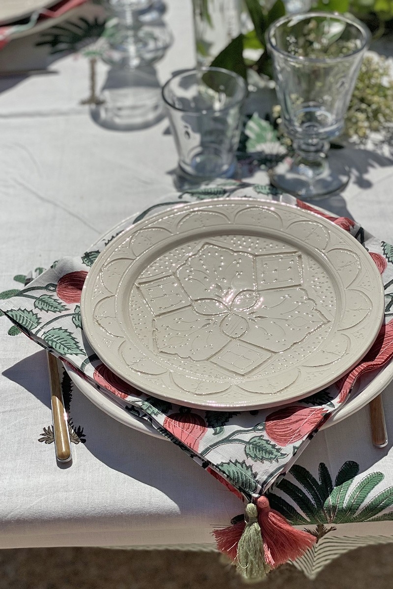 Toalha de Mesa Imperial Lotus (Conjunto de 2) – verde/rosa – design floral boêmio – Jardim Botânico – Miss June Paris – 4
