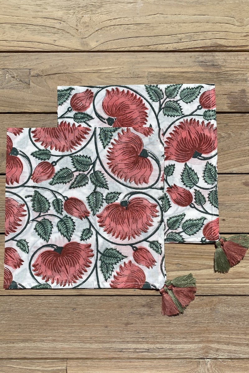 Imperial Lotus Napkin Set (Set of 2) – green/pink – bohemian floral design – Jardin Botanique – Miss June Paris – 5