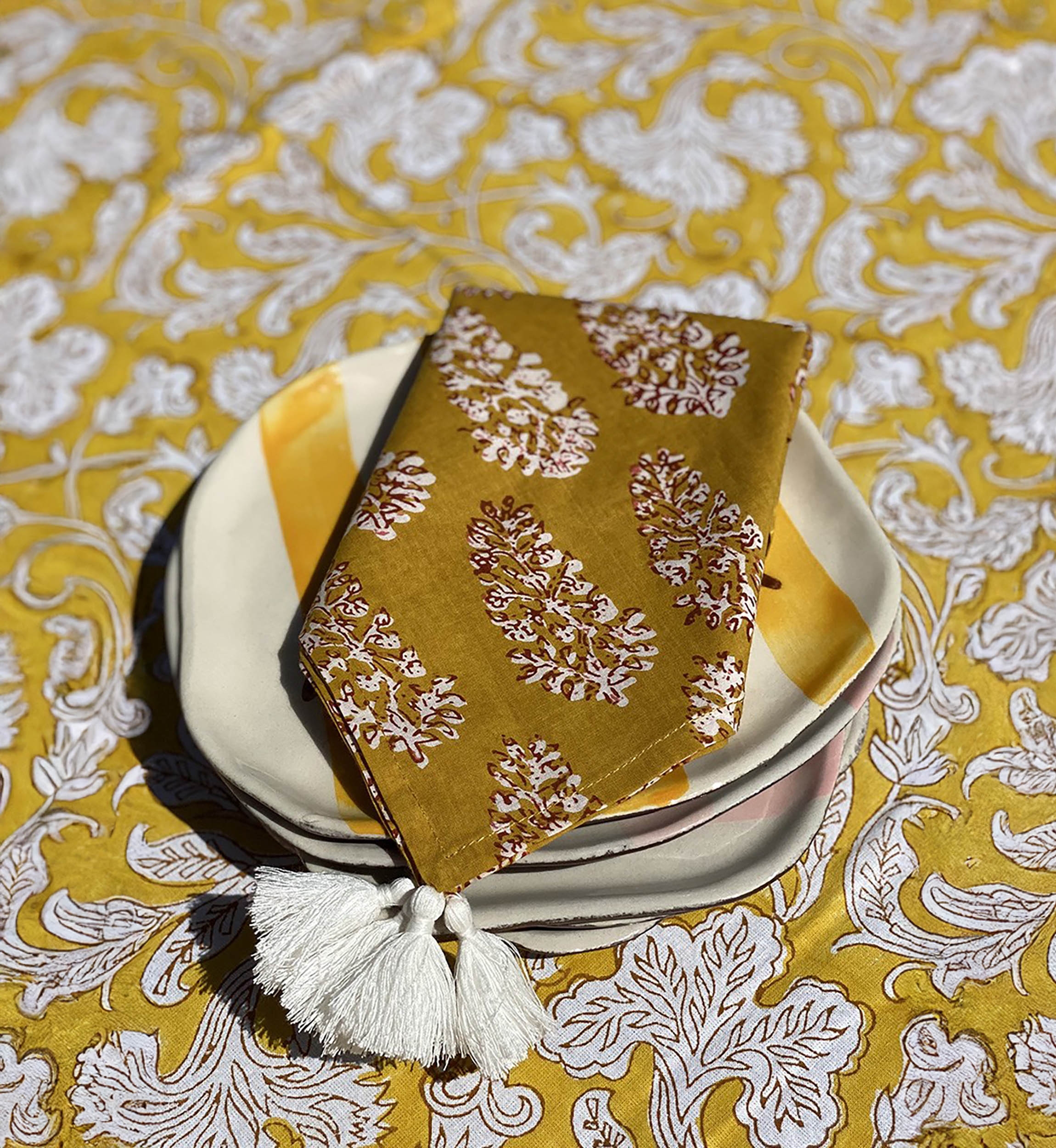 Misty Curry Napkin Set (Set of 2) – 100% cotton – bohemian floral design – Jardin Botanique – Miss June Paris – 2