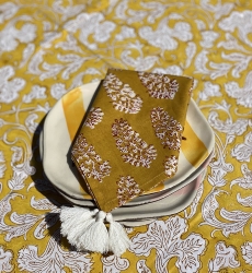 Misty Curry Napkin Set (Set of 2) – 100% cotton – bohemian floral design – Jardin Botanique – Miss June Paris – 2